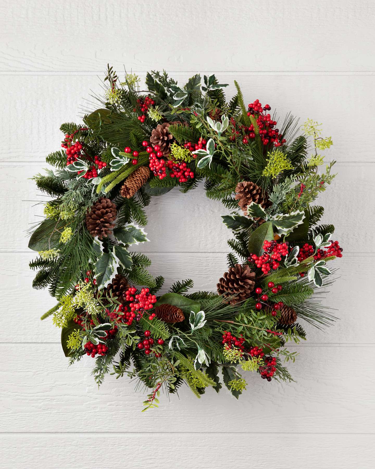 Balsam Hill Hollybrook Lane Christmas Foliage Stunning Seasonal Display