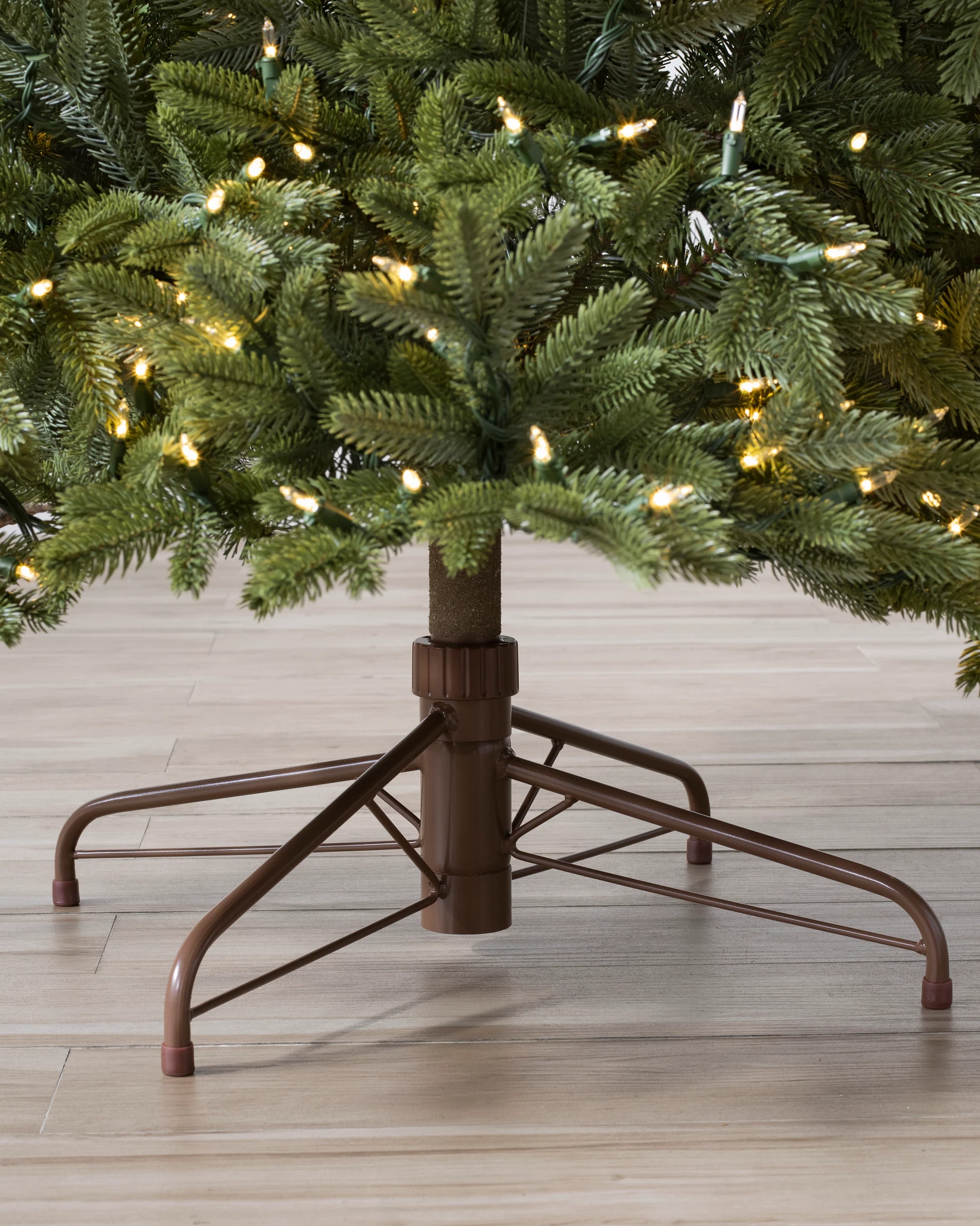 BH Norway Spruce® Christmas Trees | Balsam Hill