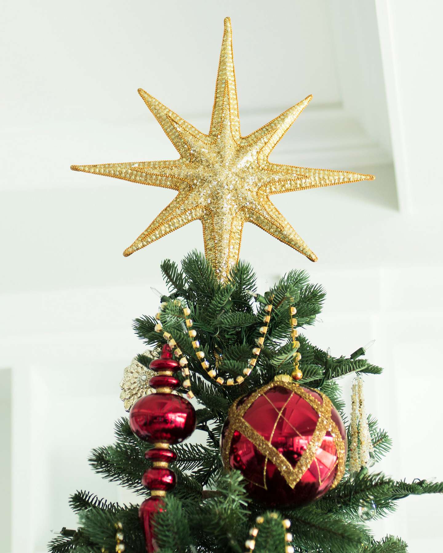 Balsam Hill Klassische Weihnachtsbaumspitze Funkelnder Stern