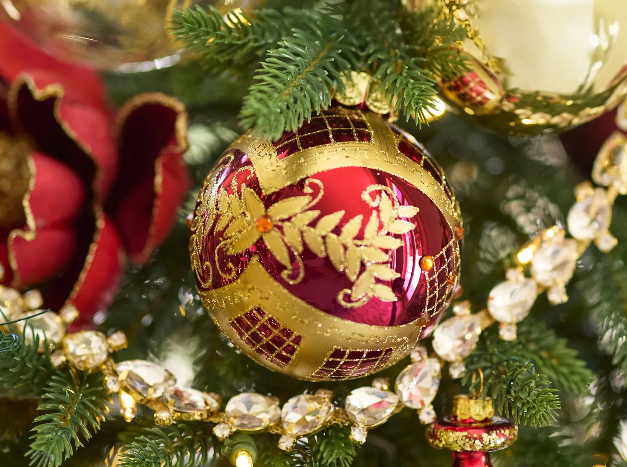 Featured: Glass Bell Ornament