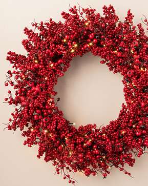 Festive Red Berry Wreath Festive Red Berry Wreath
