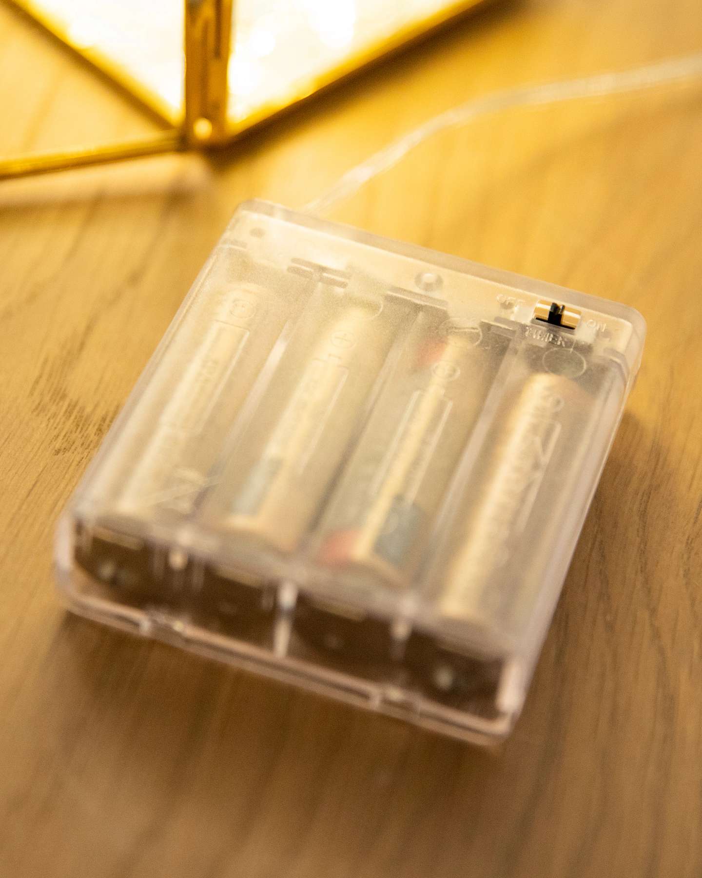 Balsam Hill Brass Fairy Light Lanterns Battery Compartment Special Feature