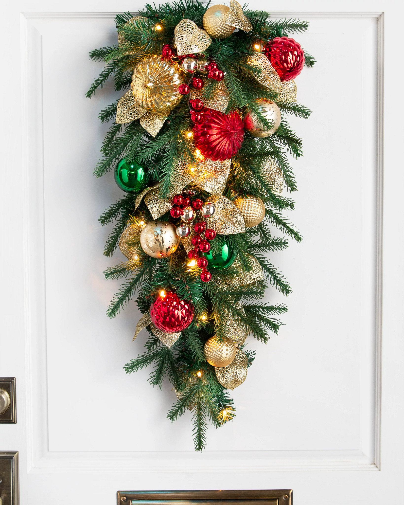 Merry & Bright Swag