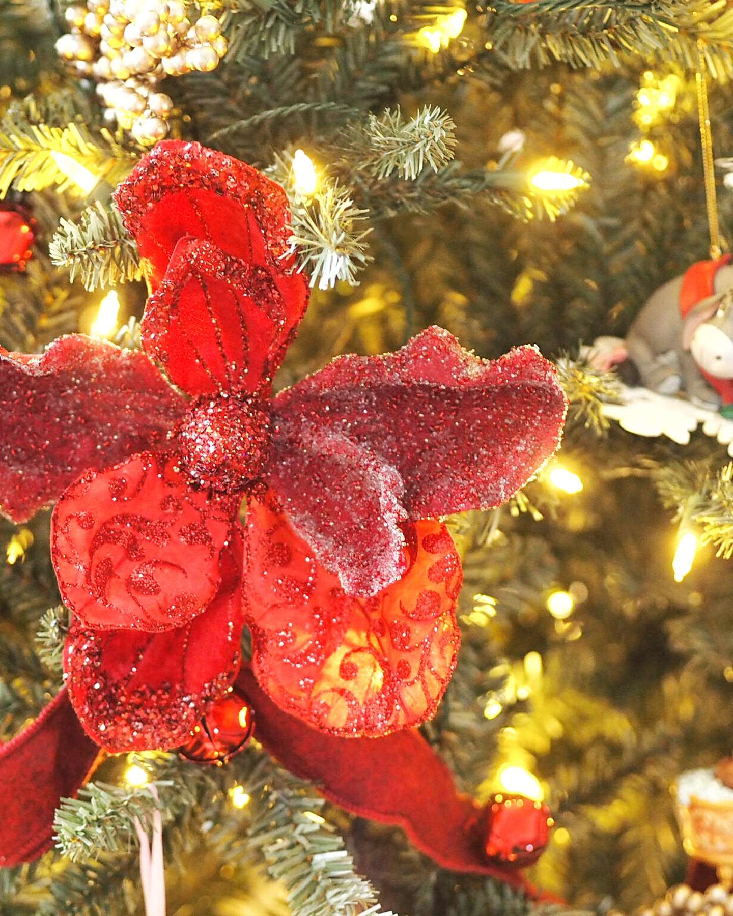 Balsam Hill Red Glitter Magnolia Picks Featured in Hello Miss Jordan Blog