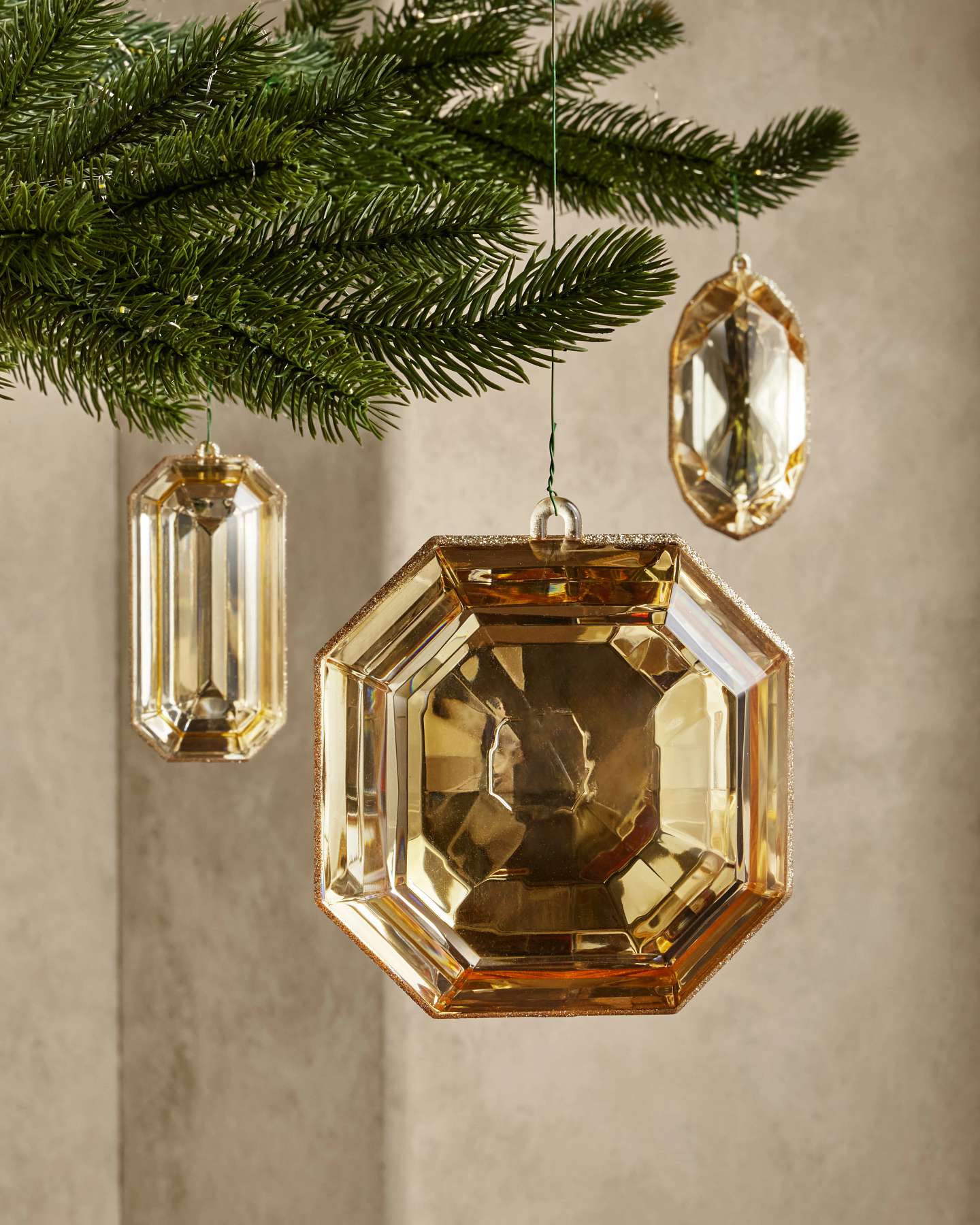 Balsam Hill Champagne Christmas Jewel Shatter Resistant Artificial Christmas Ornament Set Close-Up