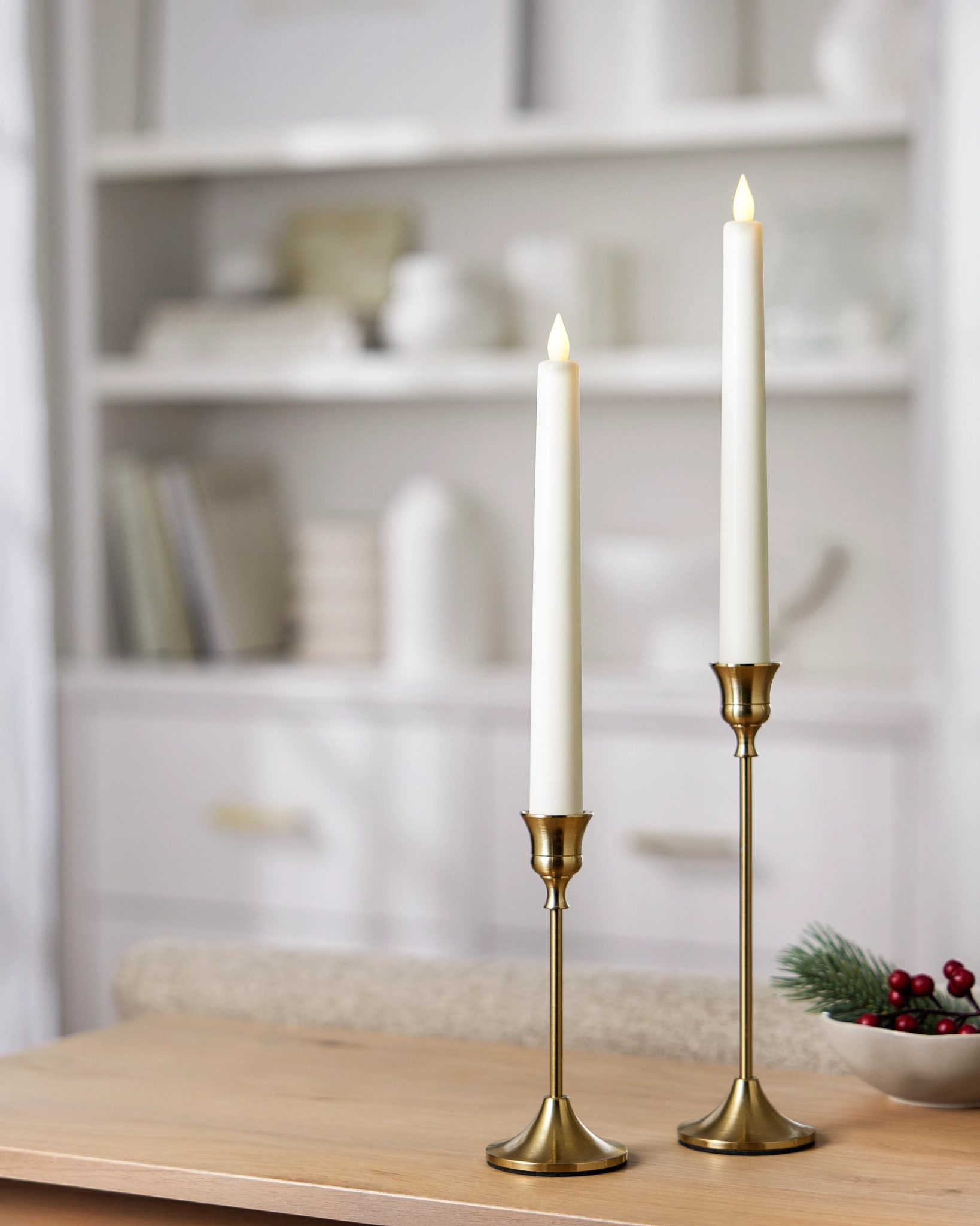 Balsam Hill Miracle Flame Brass LED hotsell Window Candles Set of 2 NEW