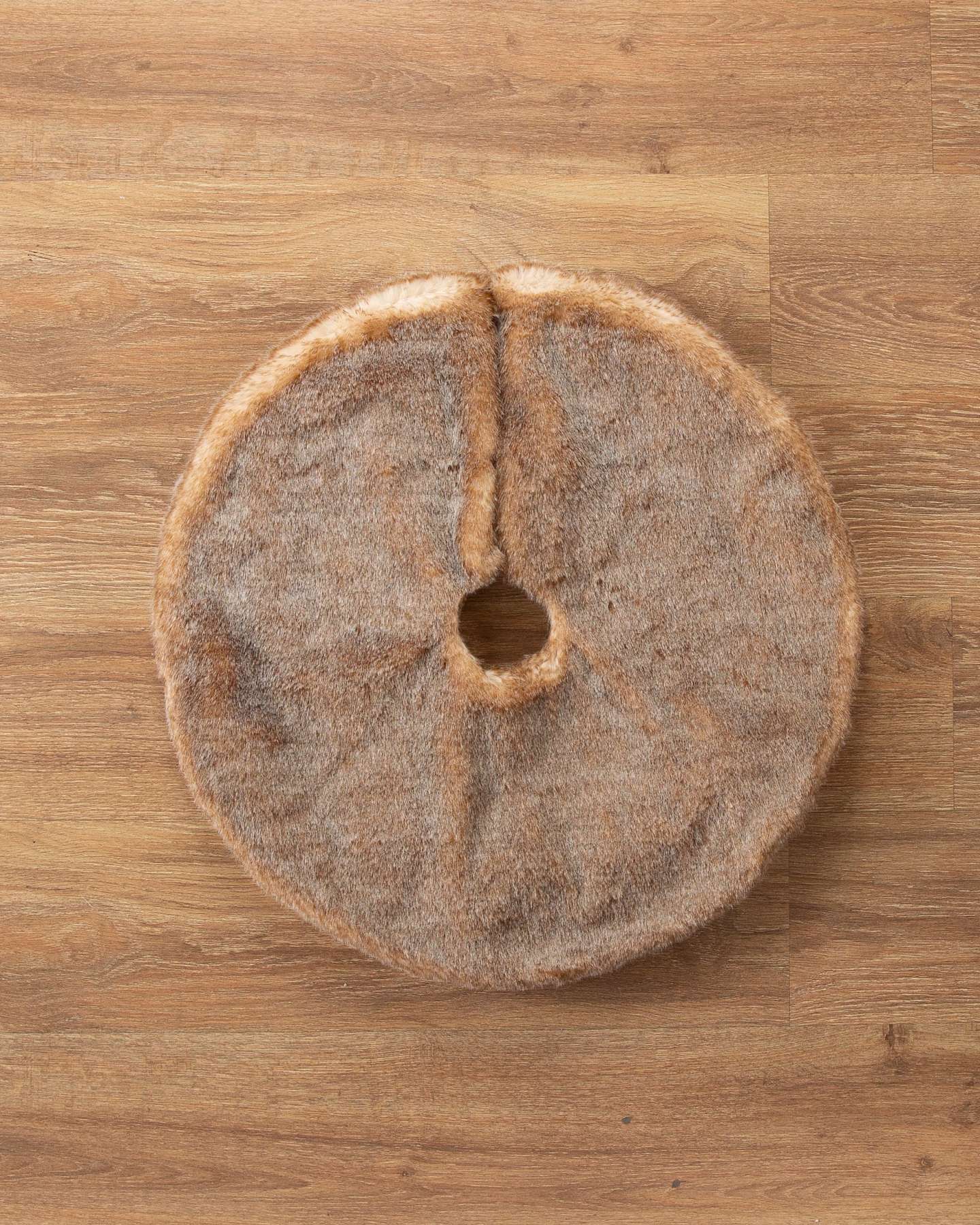 Balsam Hill 24-Inch Brown Lodge Faux Fur Artificial Christmas Tree Skirt Closeup