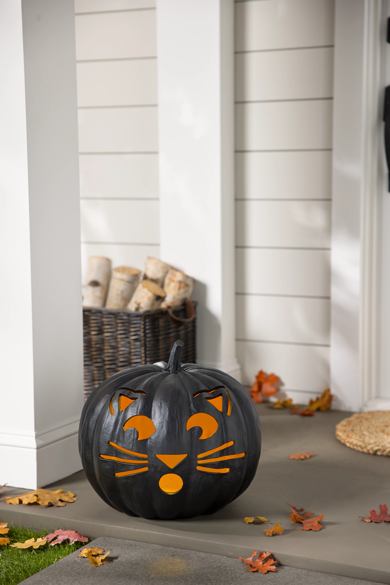 Creative Black Pumpkin Decorating Ideas for Your Fall Festivities