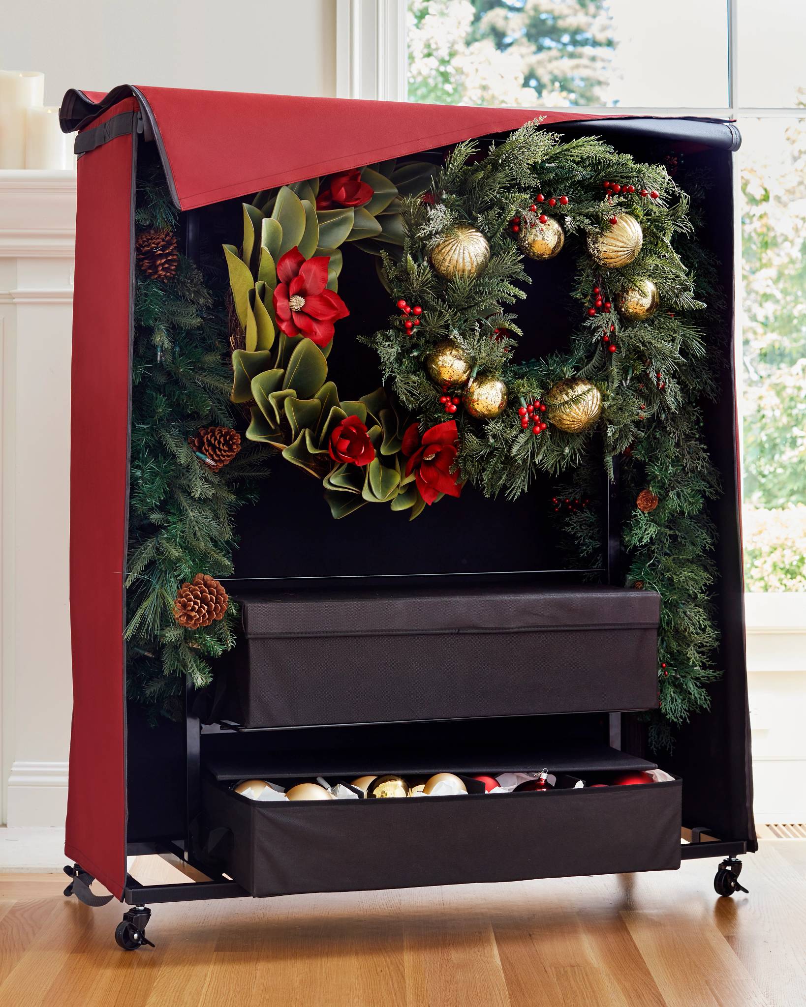 Artificial Christmas Wreaths & Garlands Rolling Storage Chest
