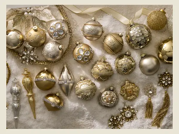 Featured: Heritage Jeweled Main Set