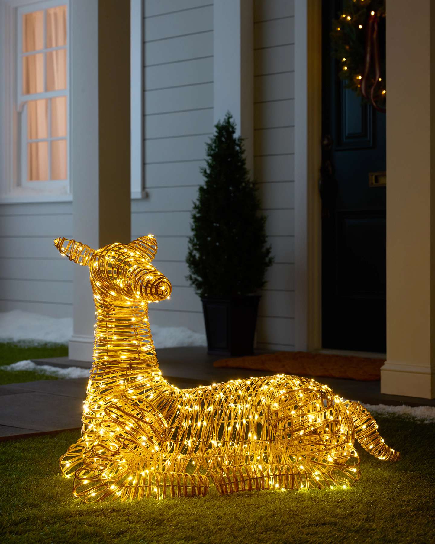 Outdoor Lit All-Weather Wicker Mama Reindeer