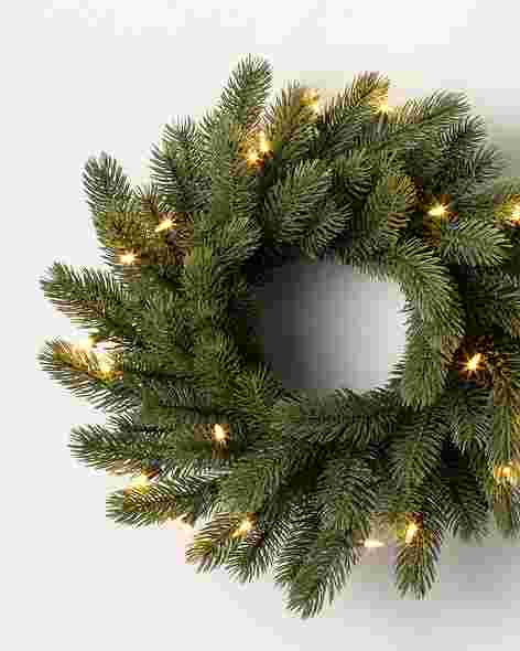Vermont White Spruce Wreath by Balsam Hill SSCR