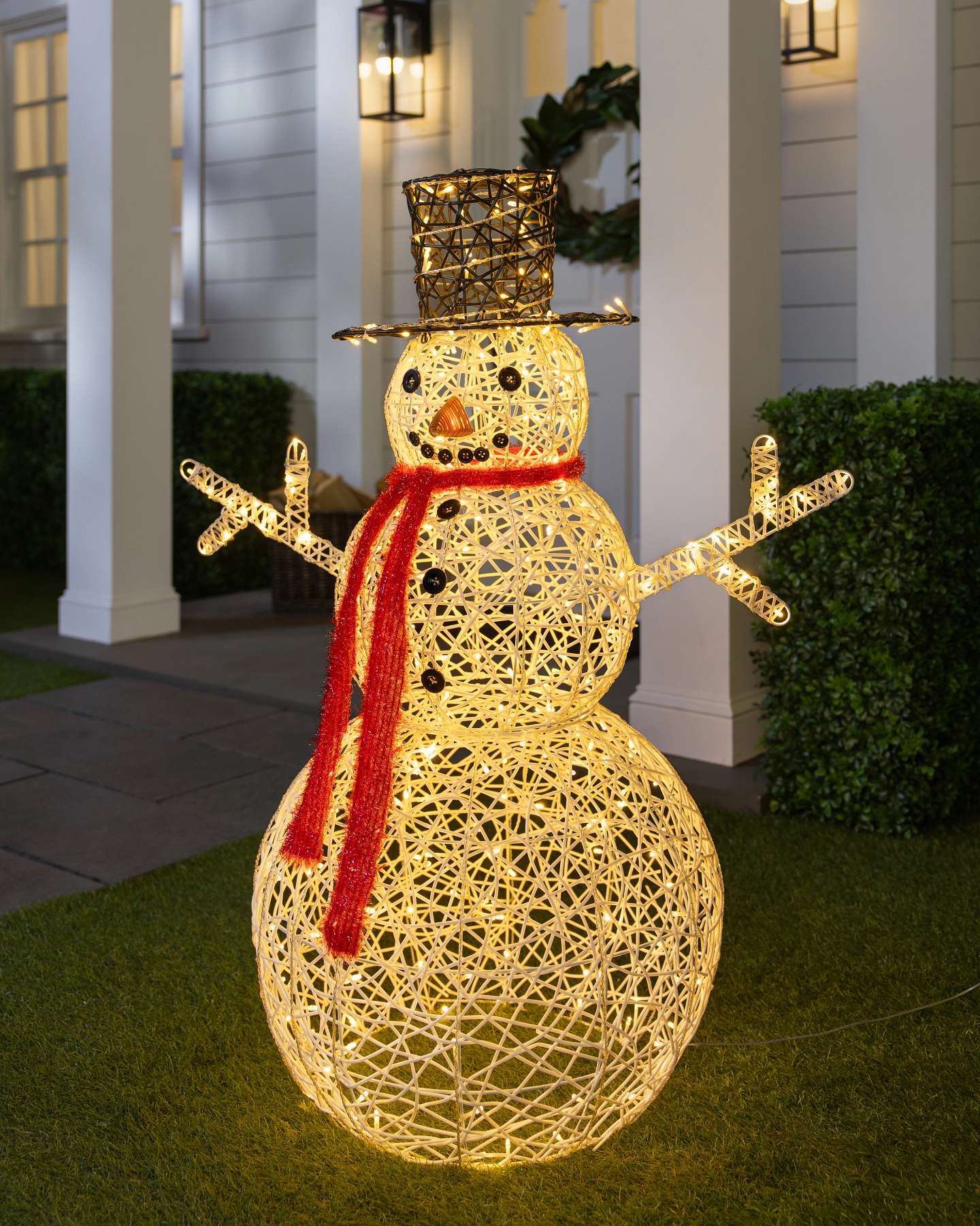 Balsam Hill Outdoor Lit Wintry Wonder Snowman Styled Display