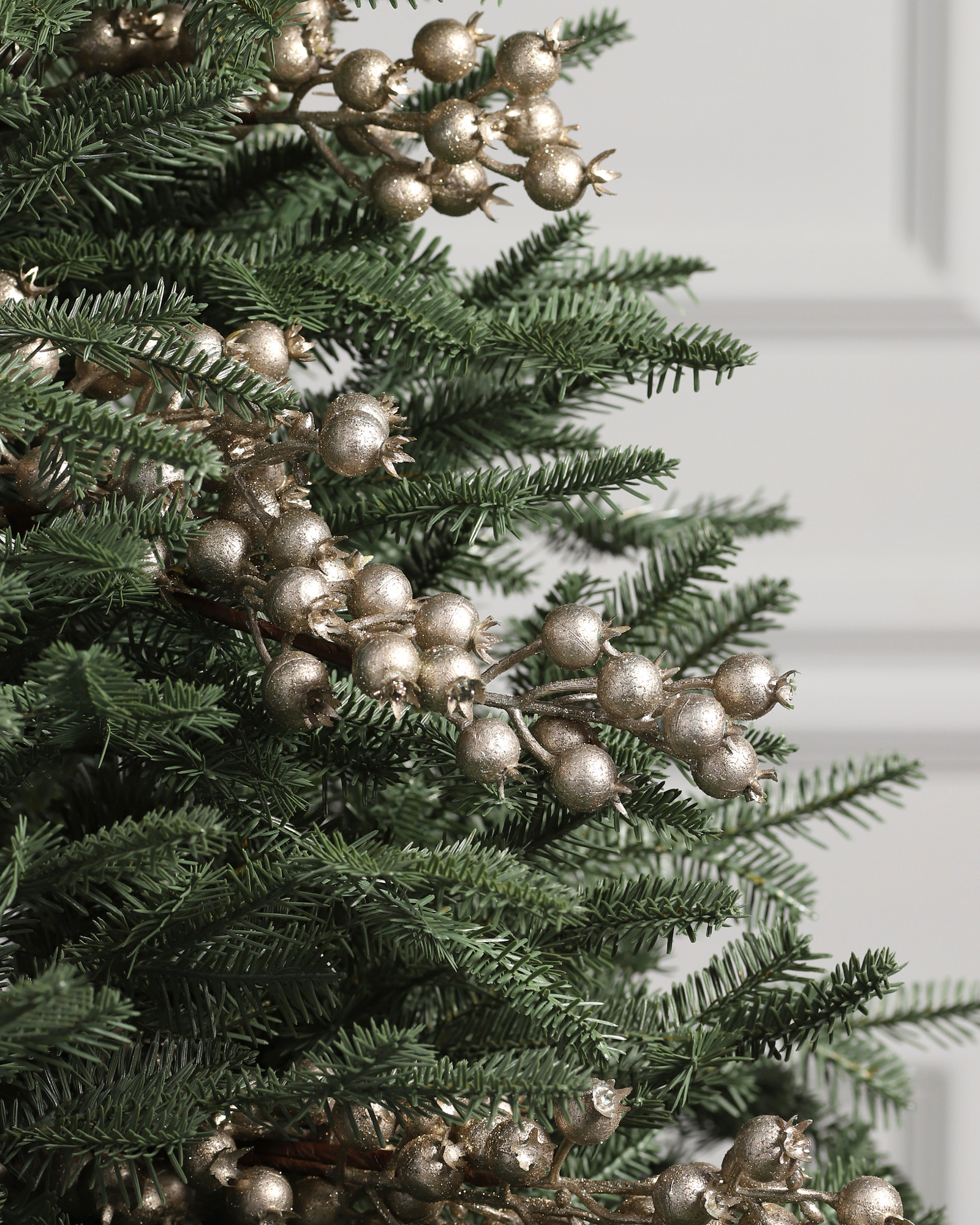 Berry Tree Picks – Christmas Tree Pick by Masons Home Decor