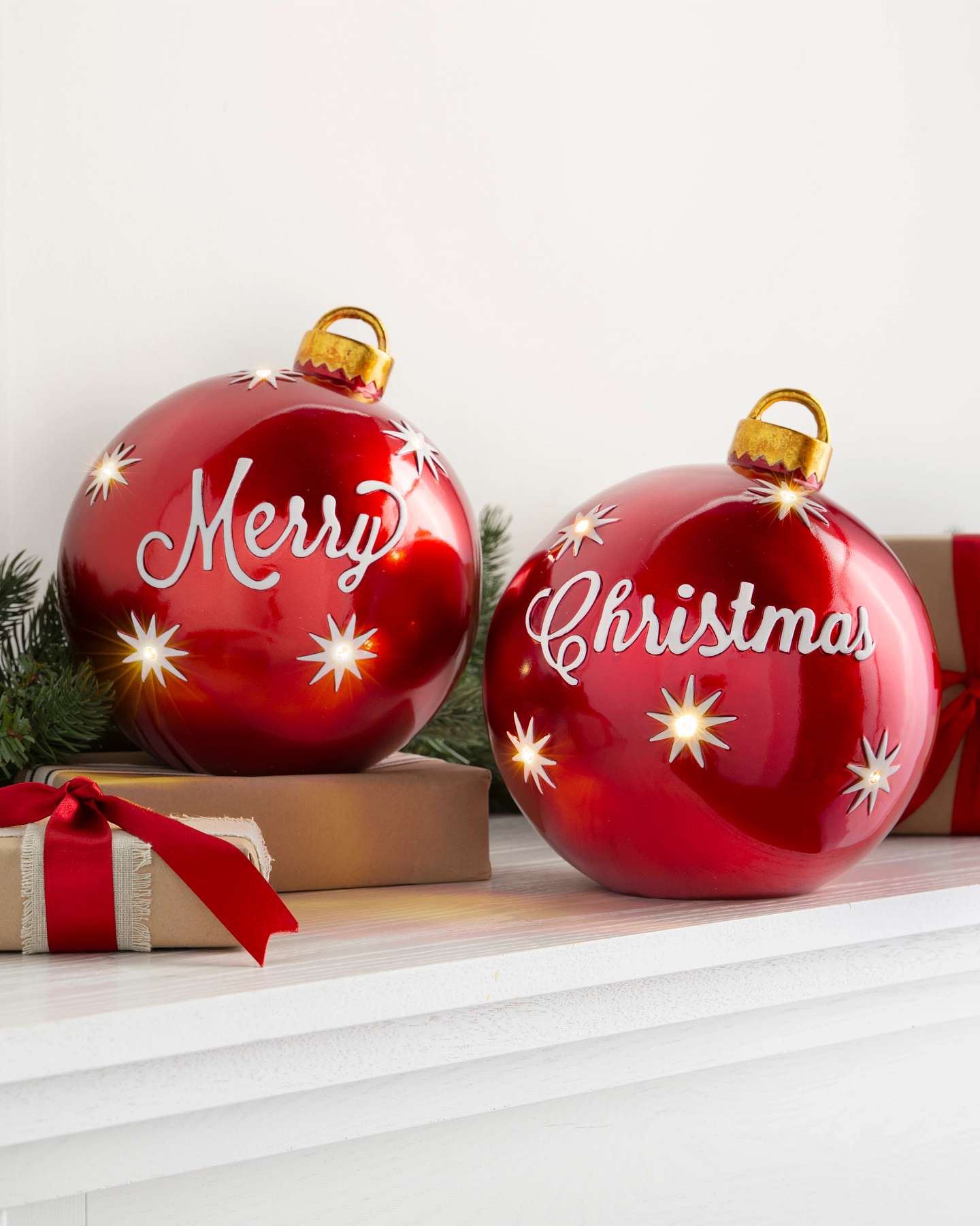 Balsam Hill Lighted Tabletop Merry Christmas Ornament Set of 2 Display