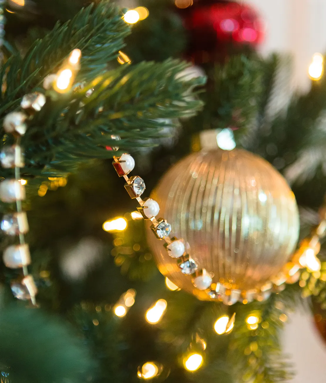 Crystal and Pearl Beaded Gold Garland