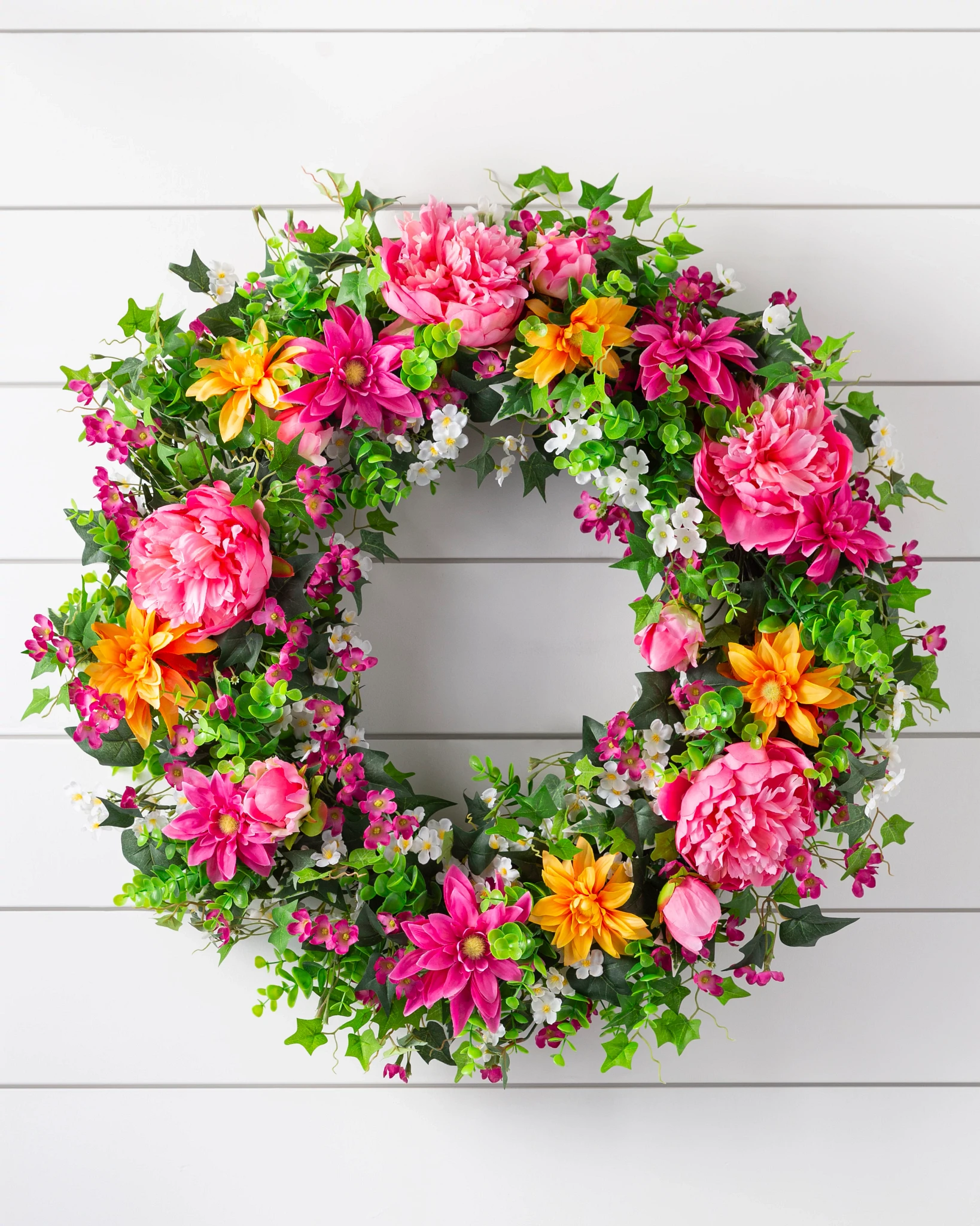 Outdoor Radiant Peony Wreath