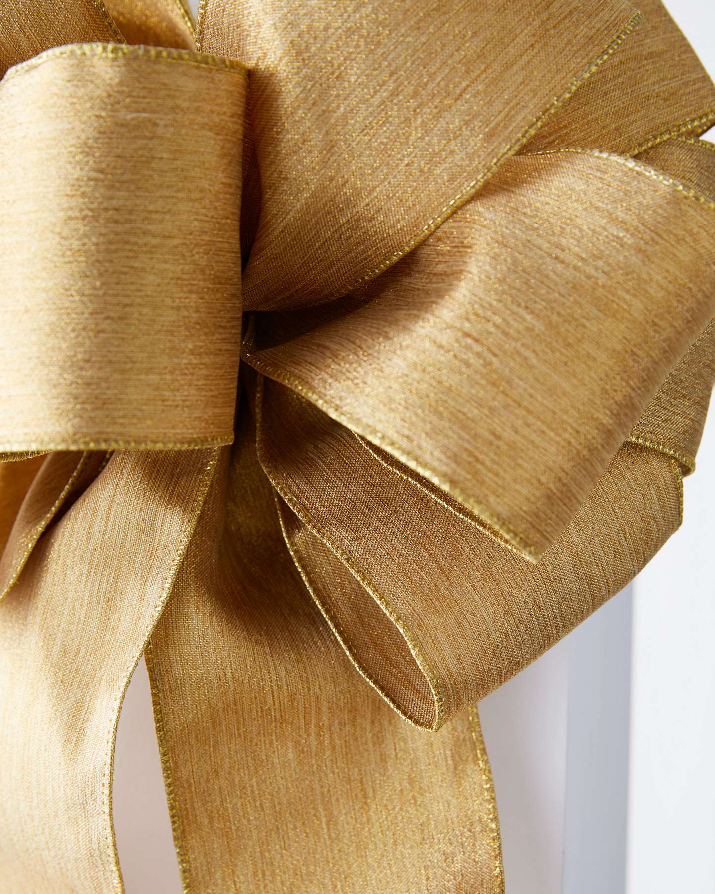 Balsam Hill Gold Shimmer Pre-Tied Artificial Christmas Tree Ribbon Bow Set of 2 Closeup