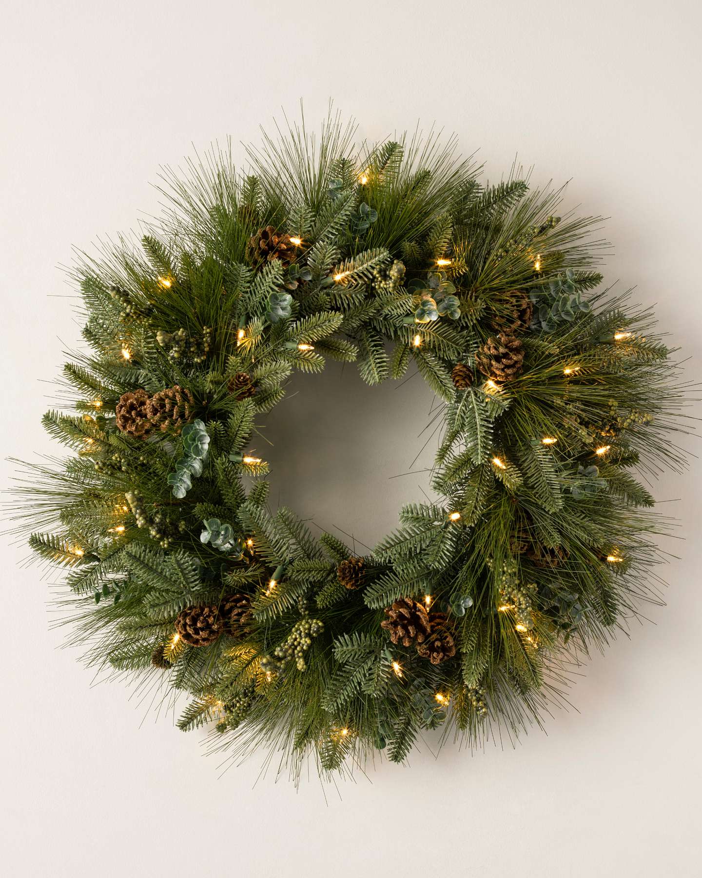 Balsam Hill Wintry Woodlands Artificial Christmas Wreath 26-Inch LED Lights Feature