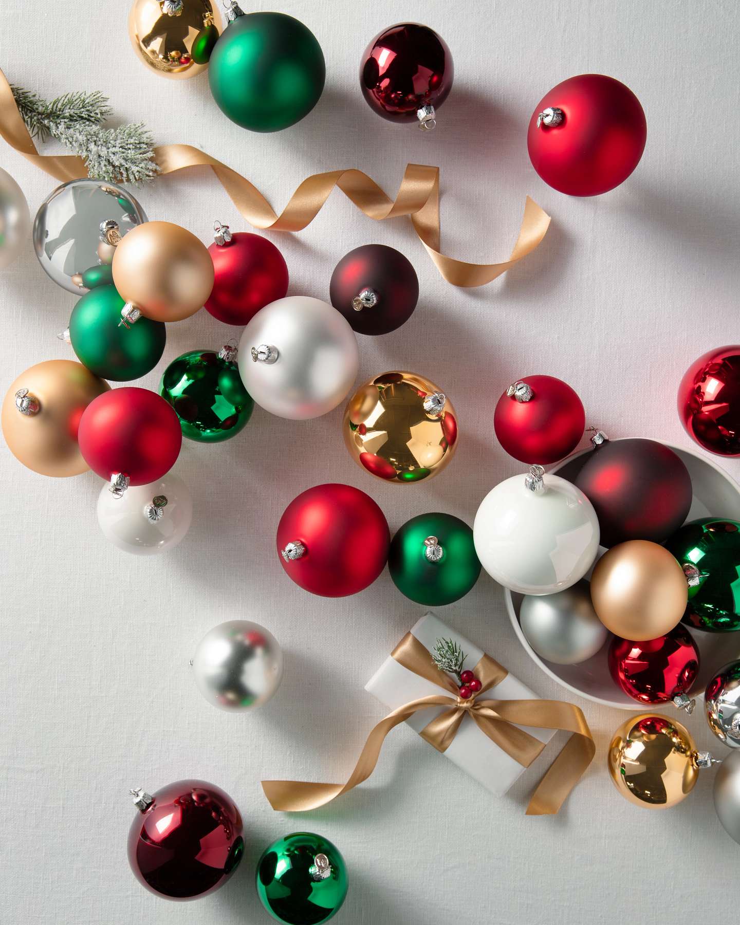 Balsam Hill Essentials Classic Christmas Ornament Set Lifestyle Display with A Variety of Colors