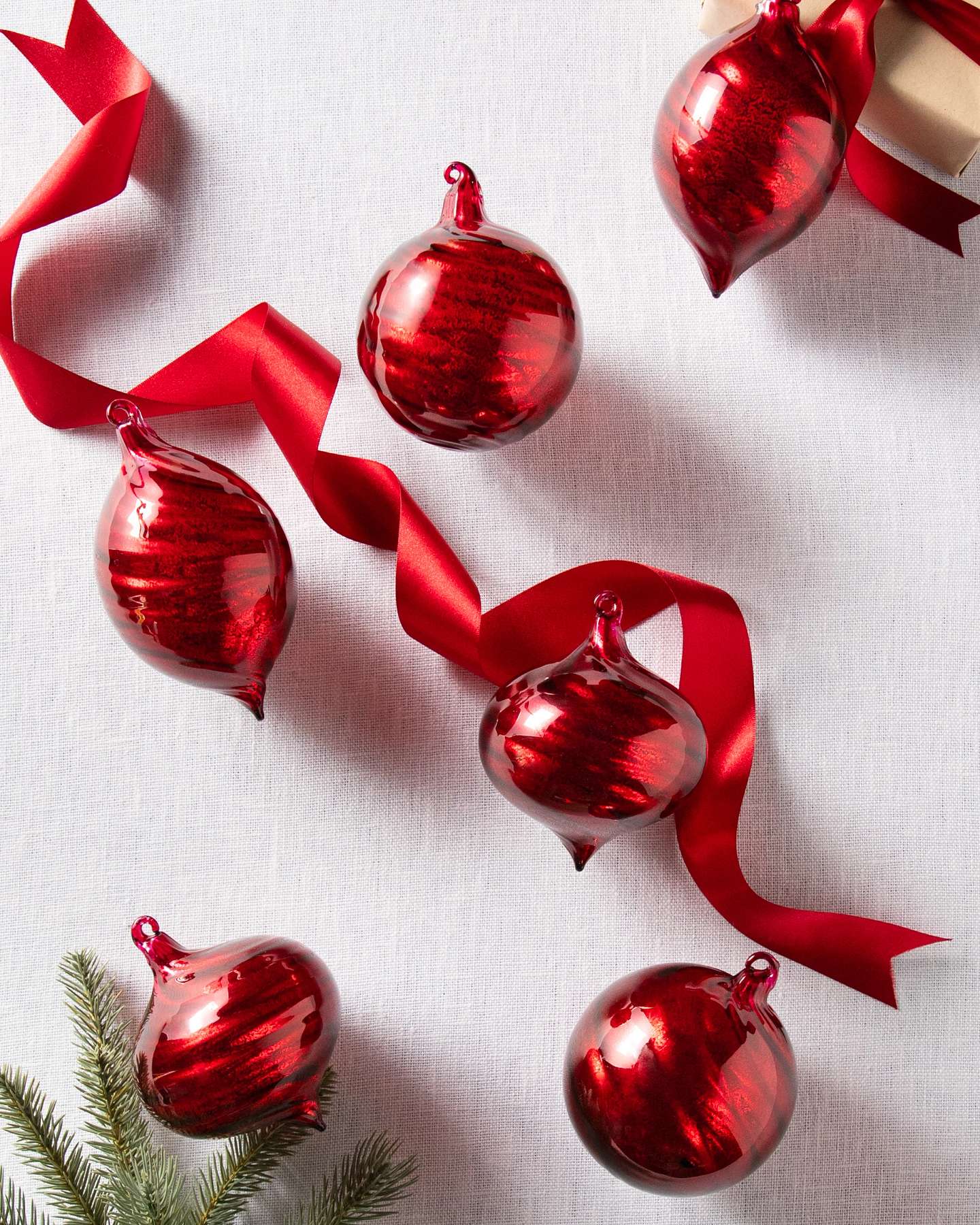 Balsam Hill Red Swirled Glass Baubles Festive Swirls of Joy