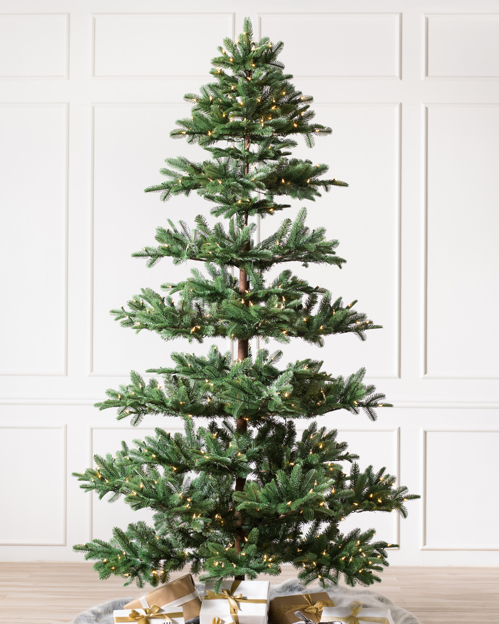 Mountain Fir Artificial Christmas Tree | Balsam Hill UK