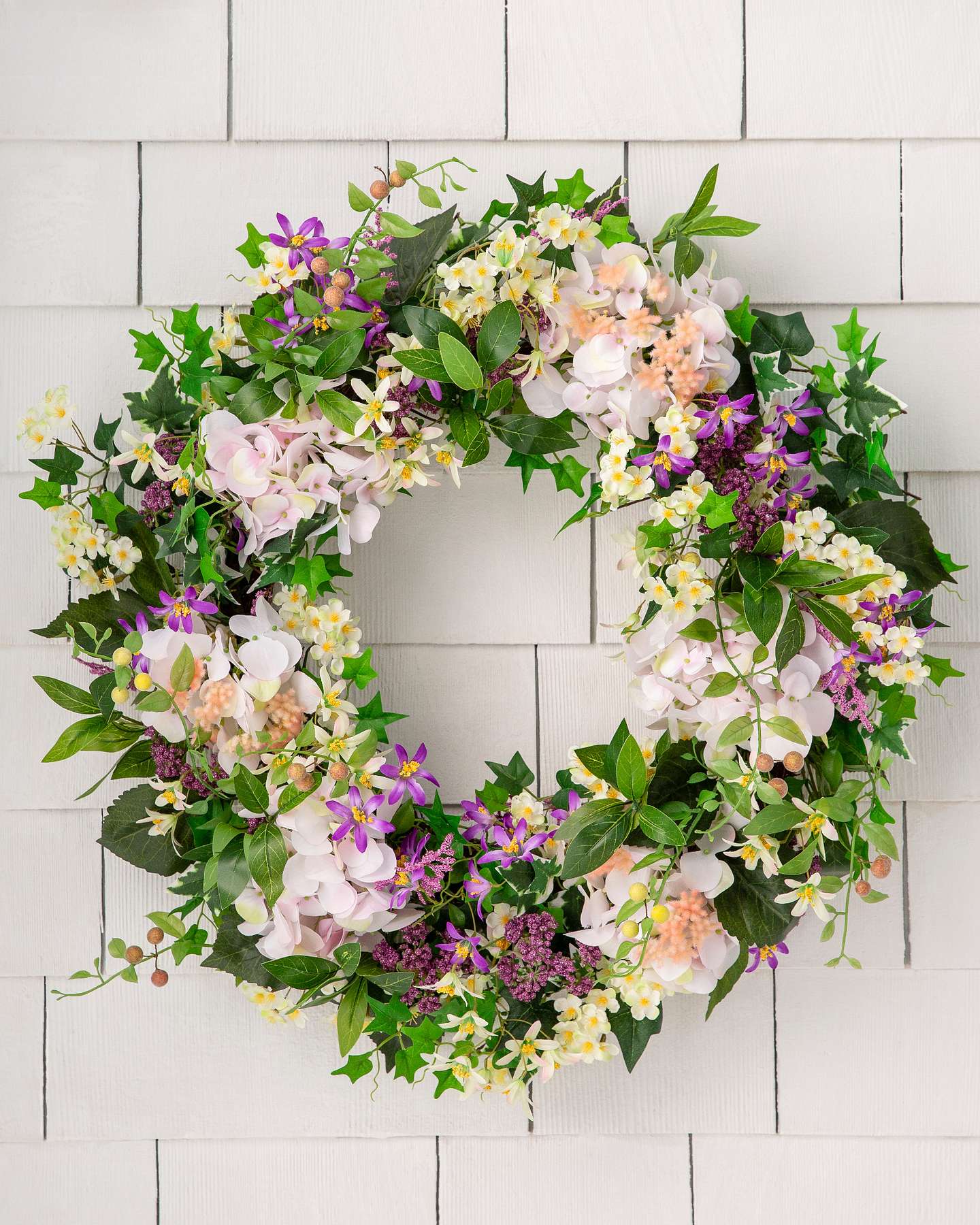Balsam Hill Outdoor Enchanted Garden Artificial Christmas Wreath Detail