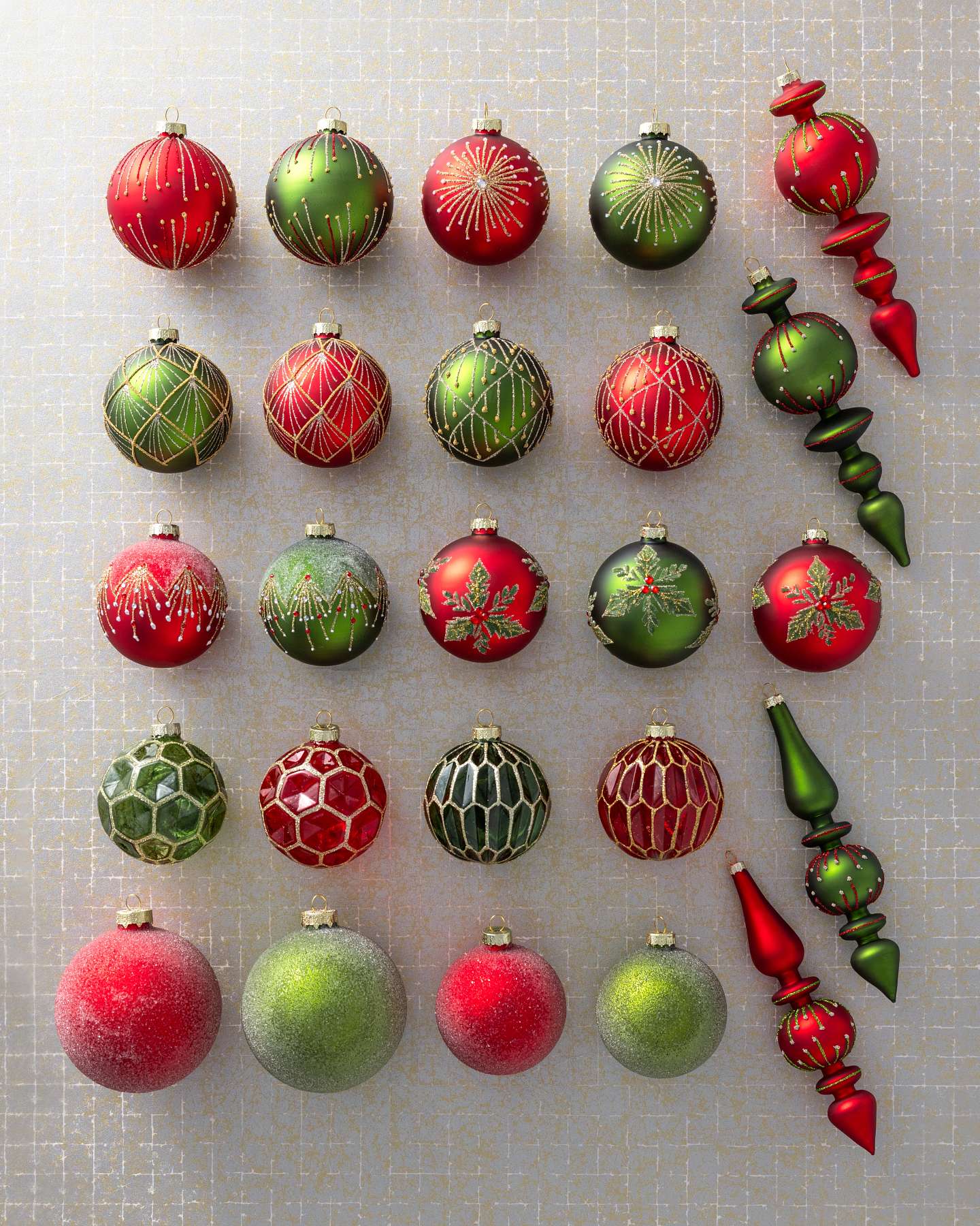 Balsam Hill Grand Heritage Christmas Ornament Set of 25 Beautifully Designed Holiday Decor