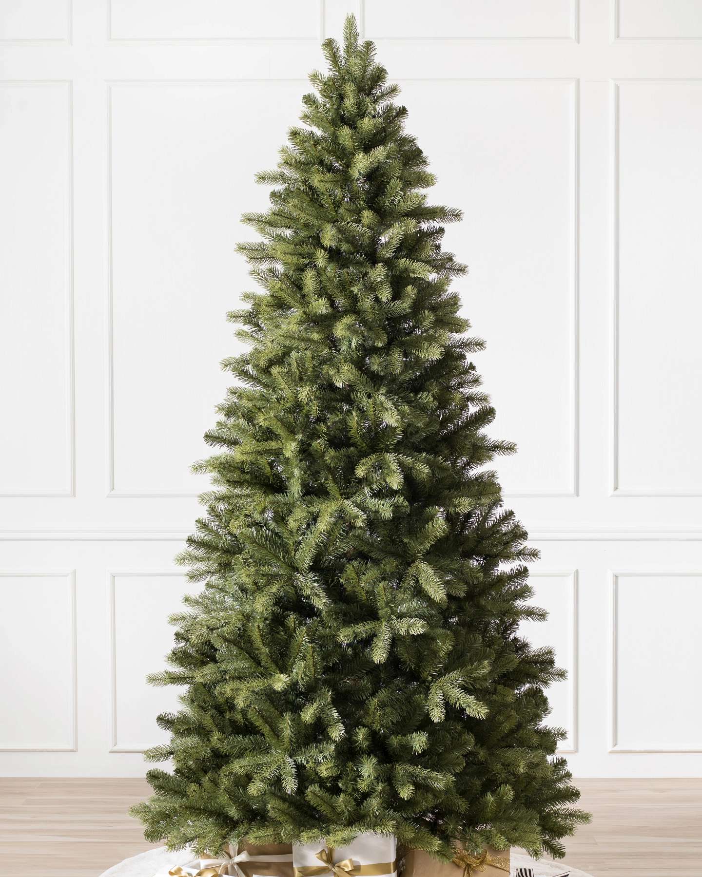 Balsam Hill Bellevue Spruce Unlit Artificial Christmas Tree Full Display