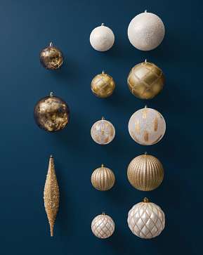 Golden Grandeur Shatter-Resistant Ornaments Golden Grandeur Shatter-Resistant Ornaments