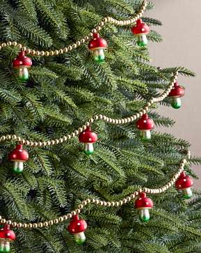 Red Woodland Mushrooms Tree Garland Set Red Woodland Mushrooms Tree Garland Set