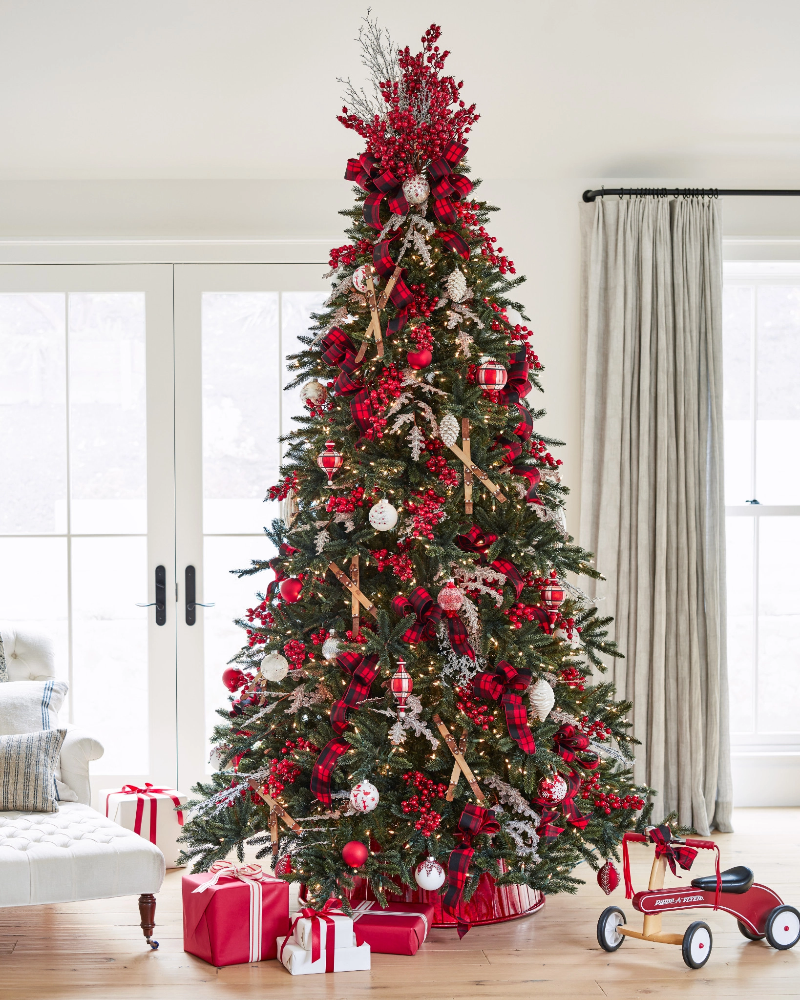 4 Red Gold Ribbon Diagonal Stripe, Christmas Tree Ribbon, Red Velvet –  Joycie Lane Designs