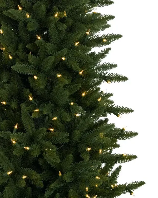 Highland Estate Spruce Potted Tree