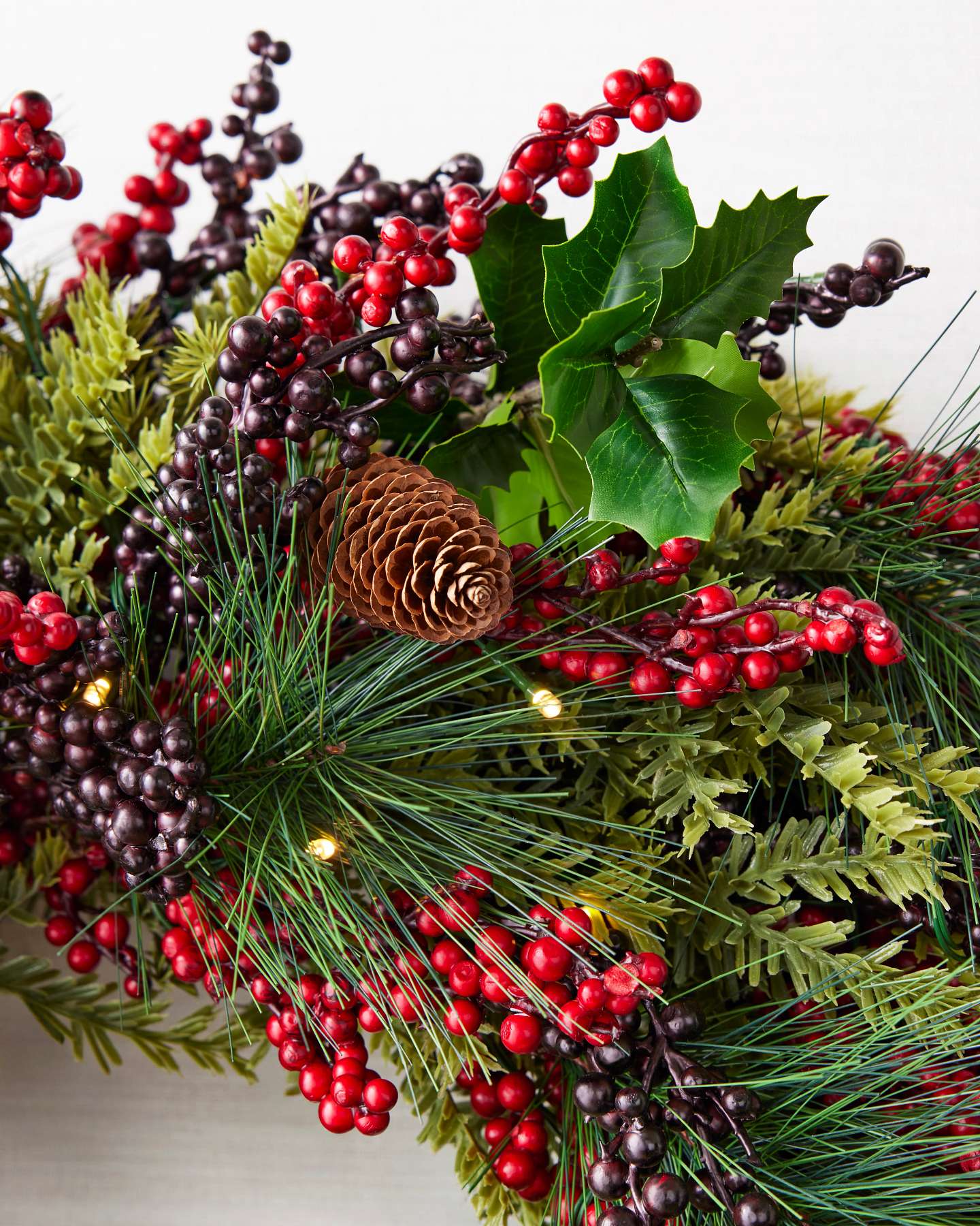 30" Berry Brilliance Wreath