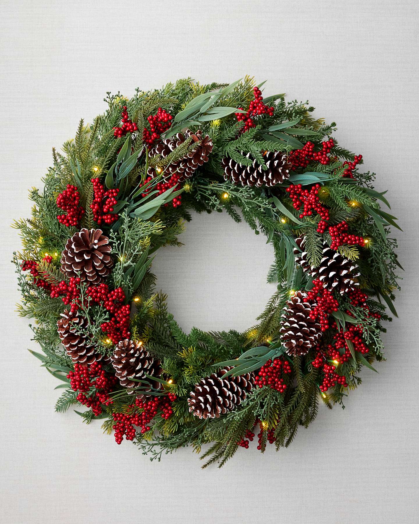 26" Winter Hearthside Wreath
