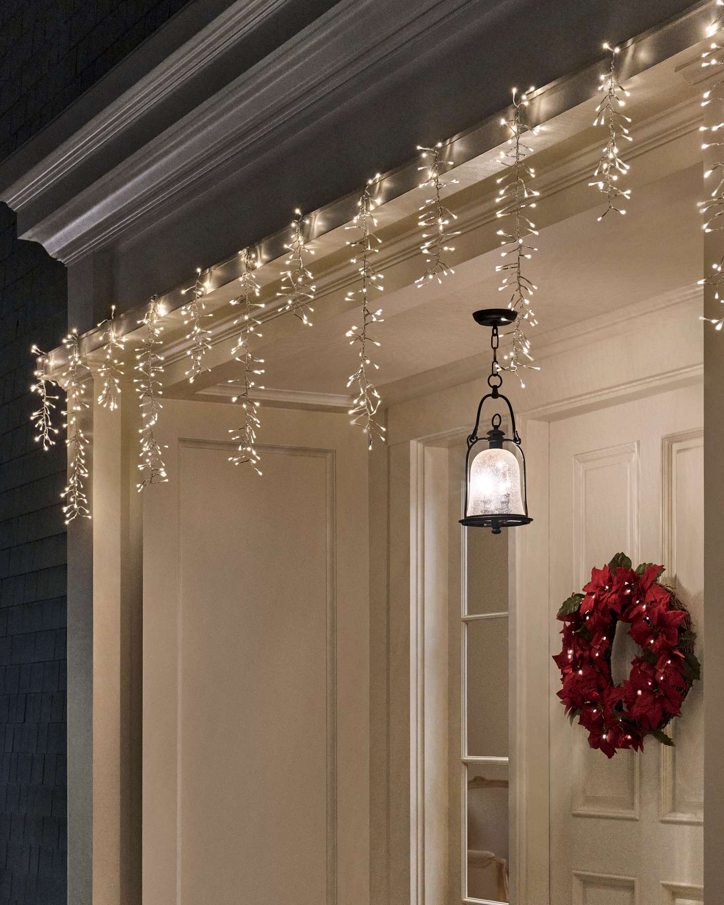 Balsam Hill Cluster Micro LED Lights Lifestyle Outdoor Display