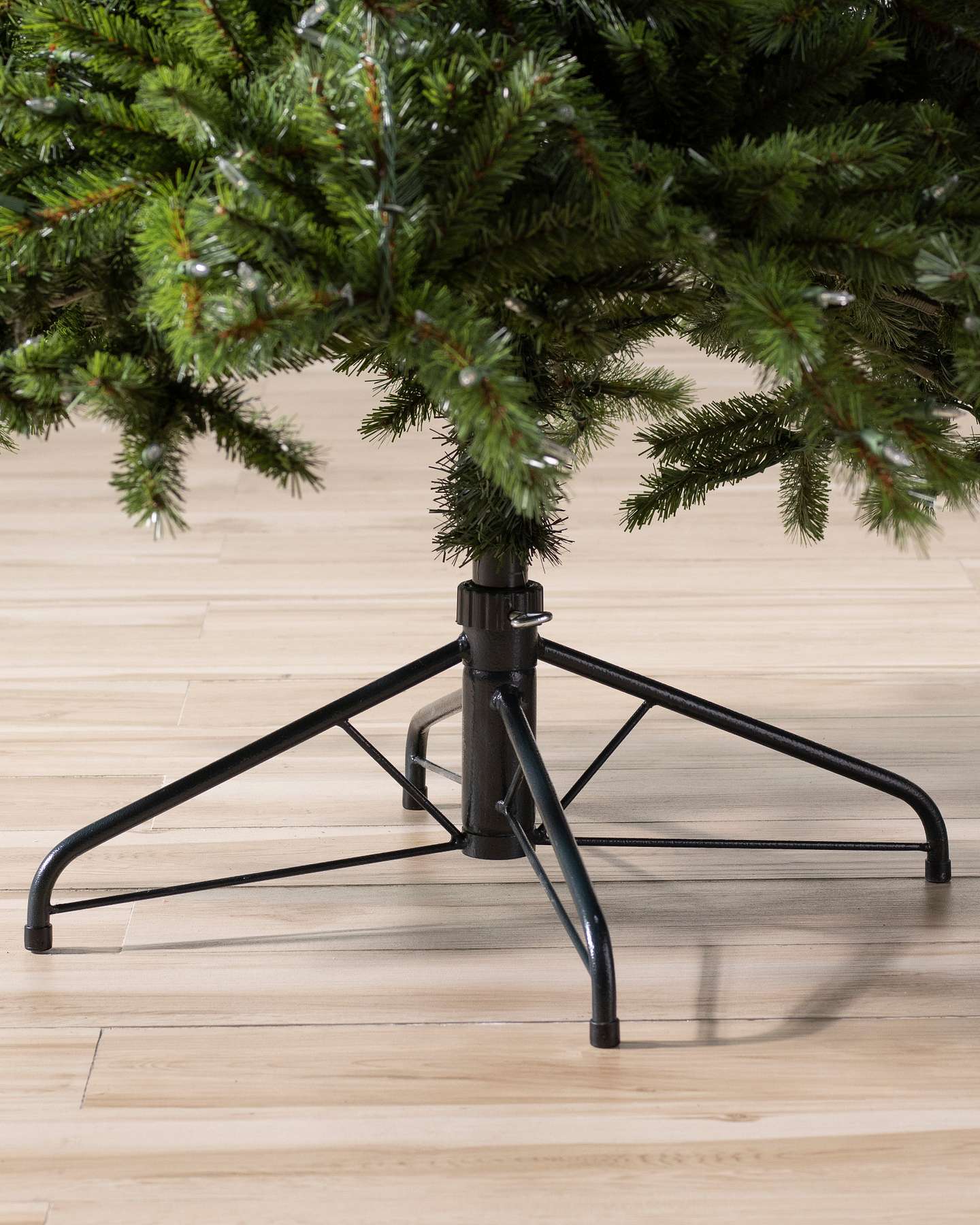 Norwegian Grand Fir by Balsam Hill Special Feature 10