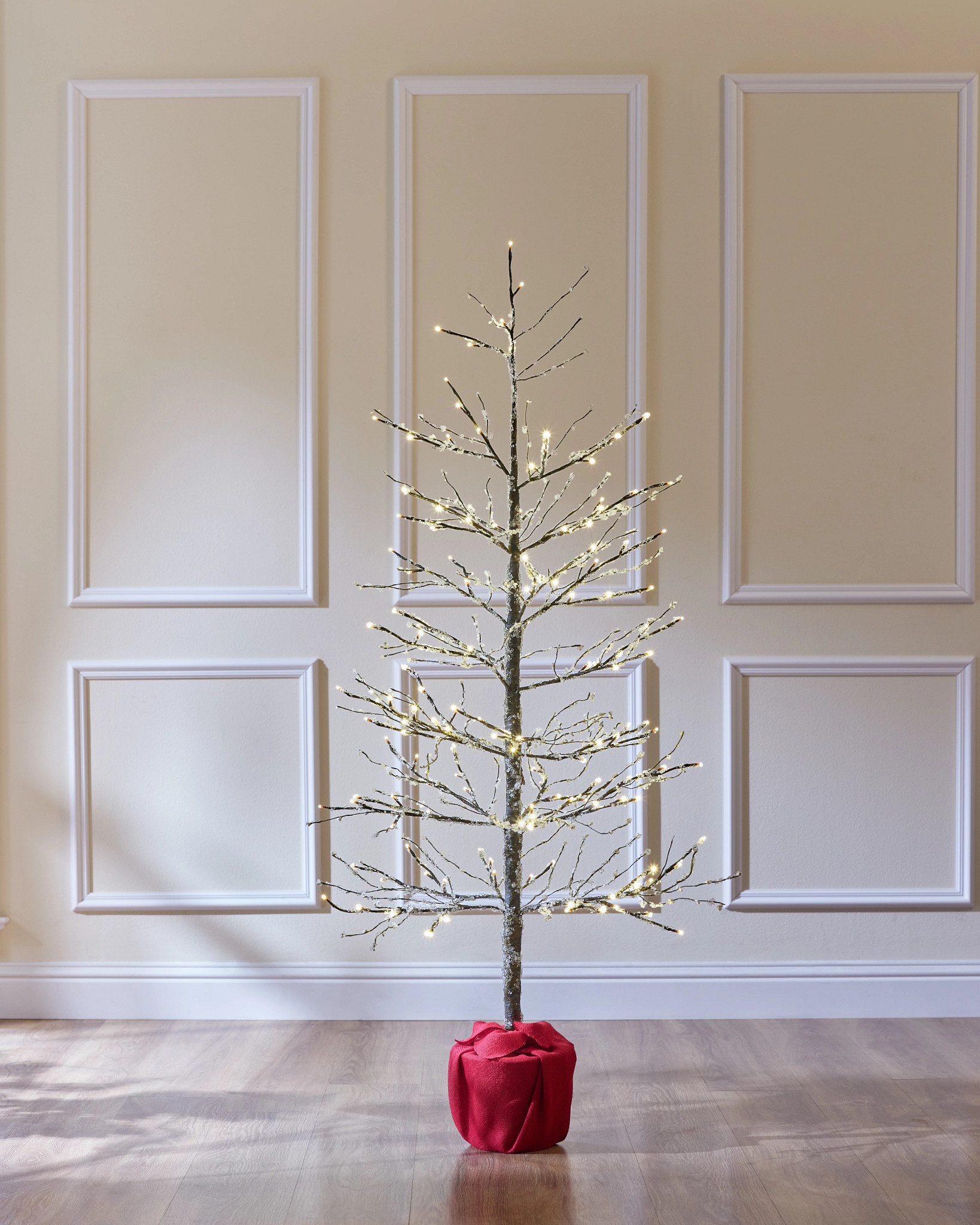 Lit Jeweled LED Tree