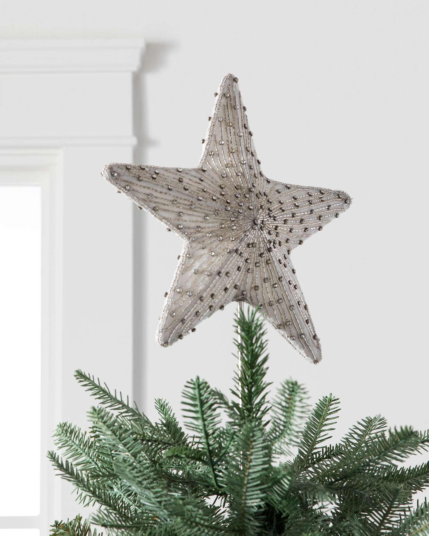 Balsam Hill White Jeweled Star Artificial Christmas Tree Topper Closeup