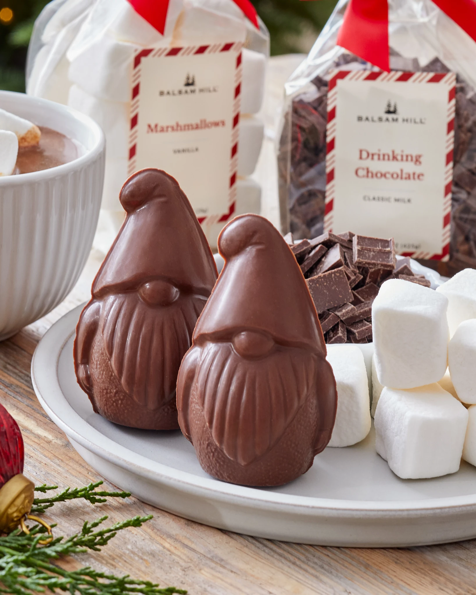 Christmas-themed hot chocolate gift set