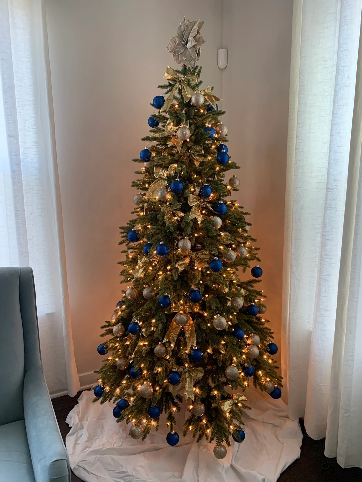 BH Balsam Fir Flip Christmas Tree™ Balsam Hill