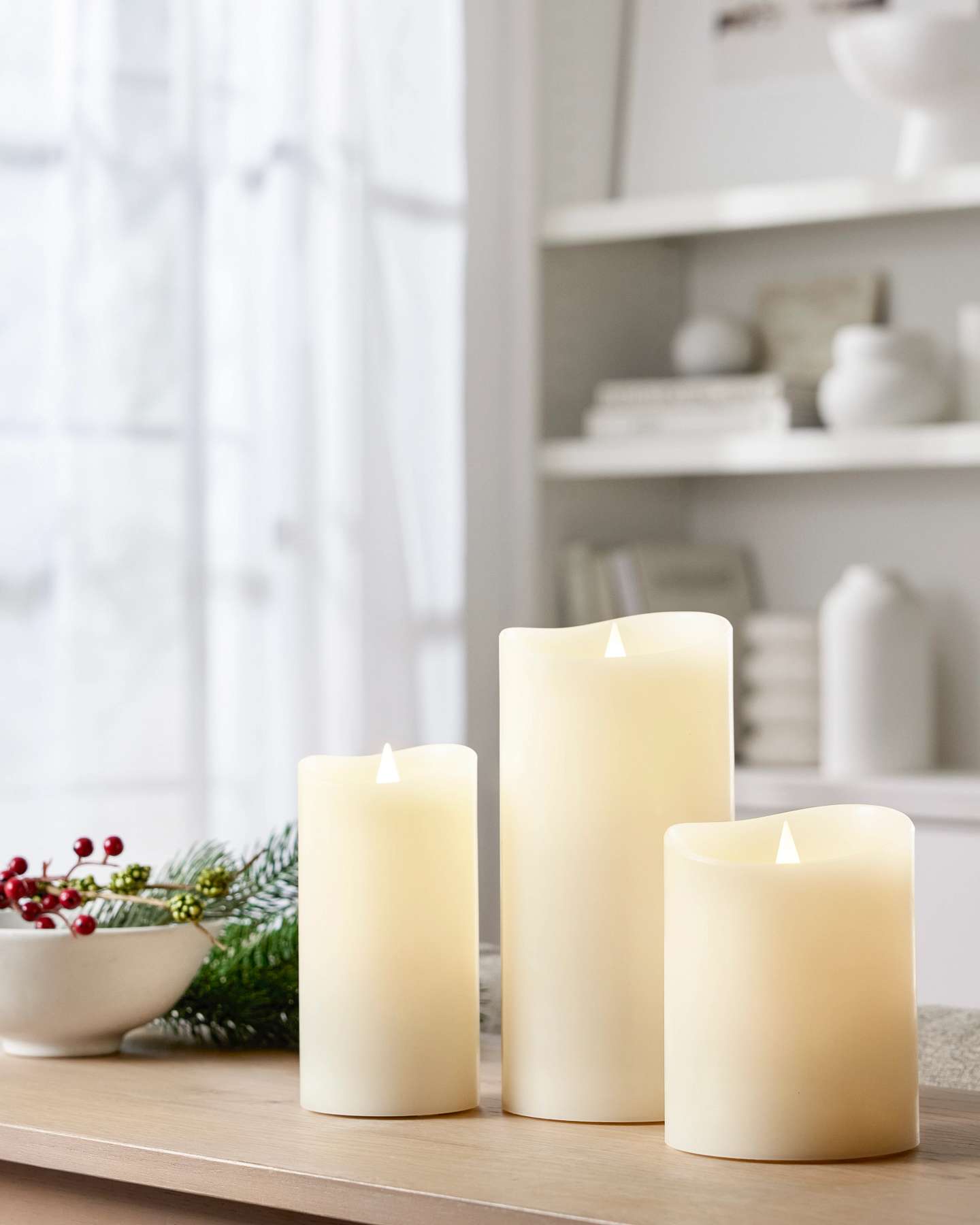 Balsam Hill Bougies mixtes avec LED 3D premium Miracle Flame, ivoires, lot de 3