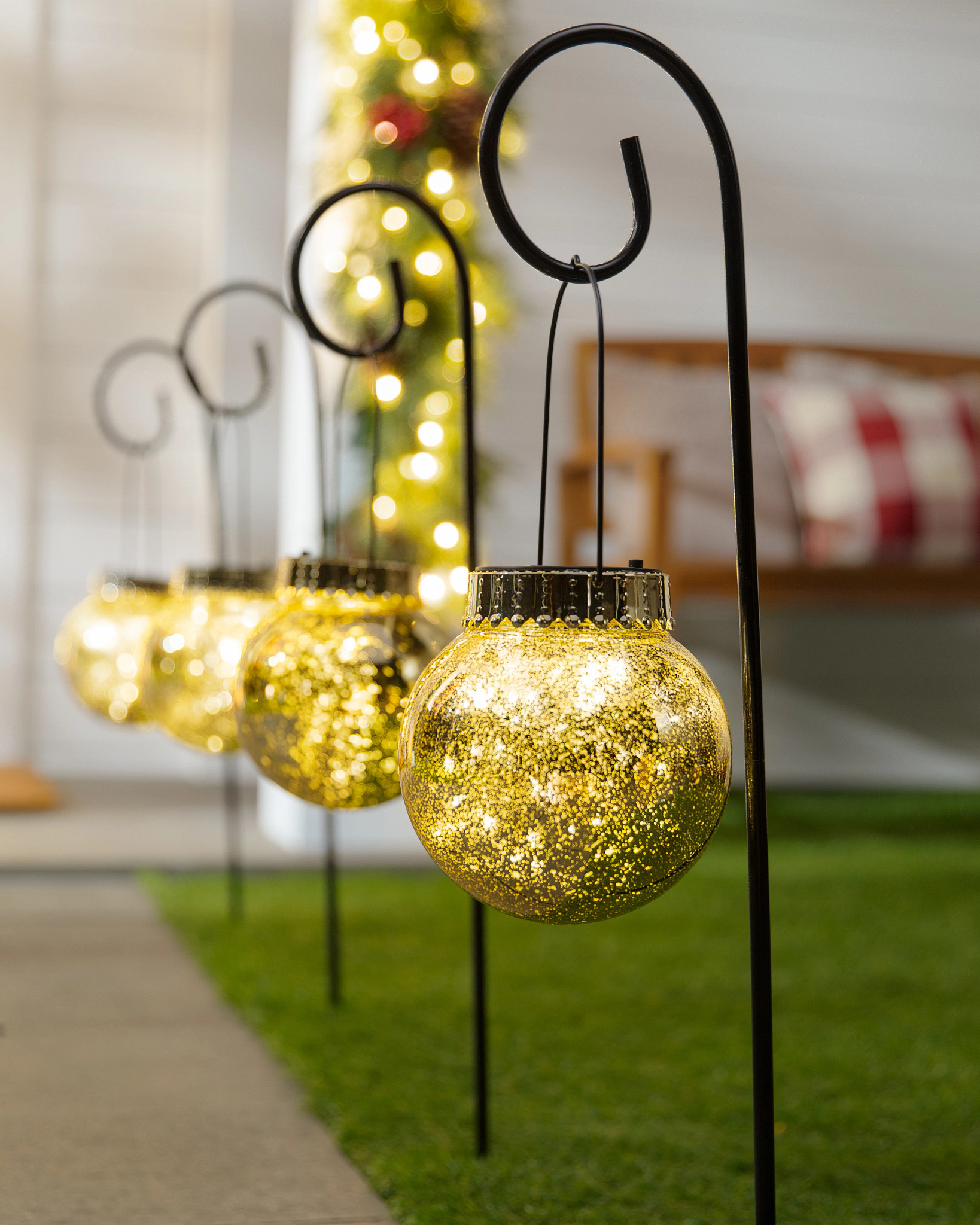 Gold Solar Merry Metallics Pathway Lights