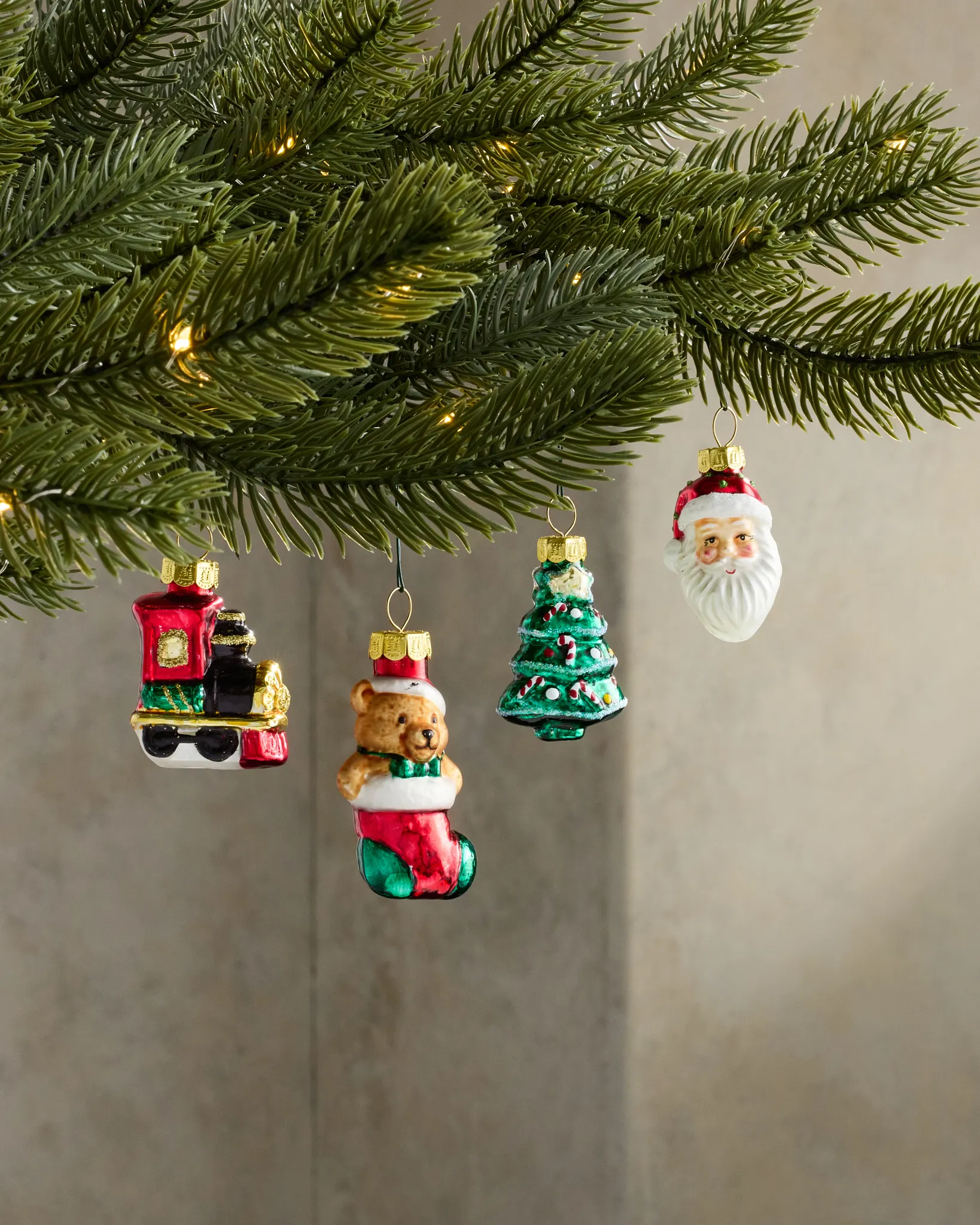 Christmas Nostalgia Mini Ornament Set