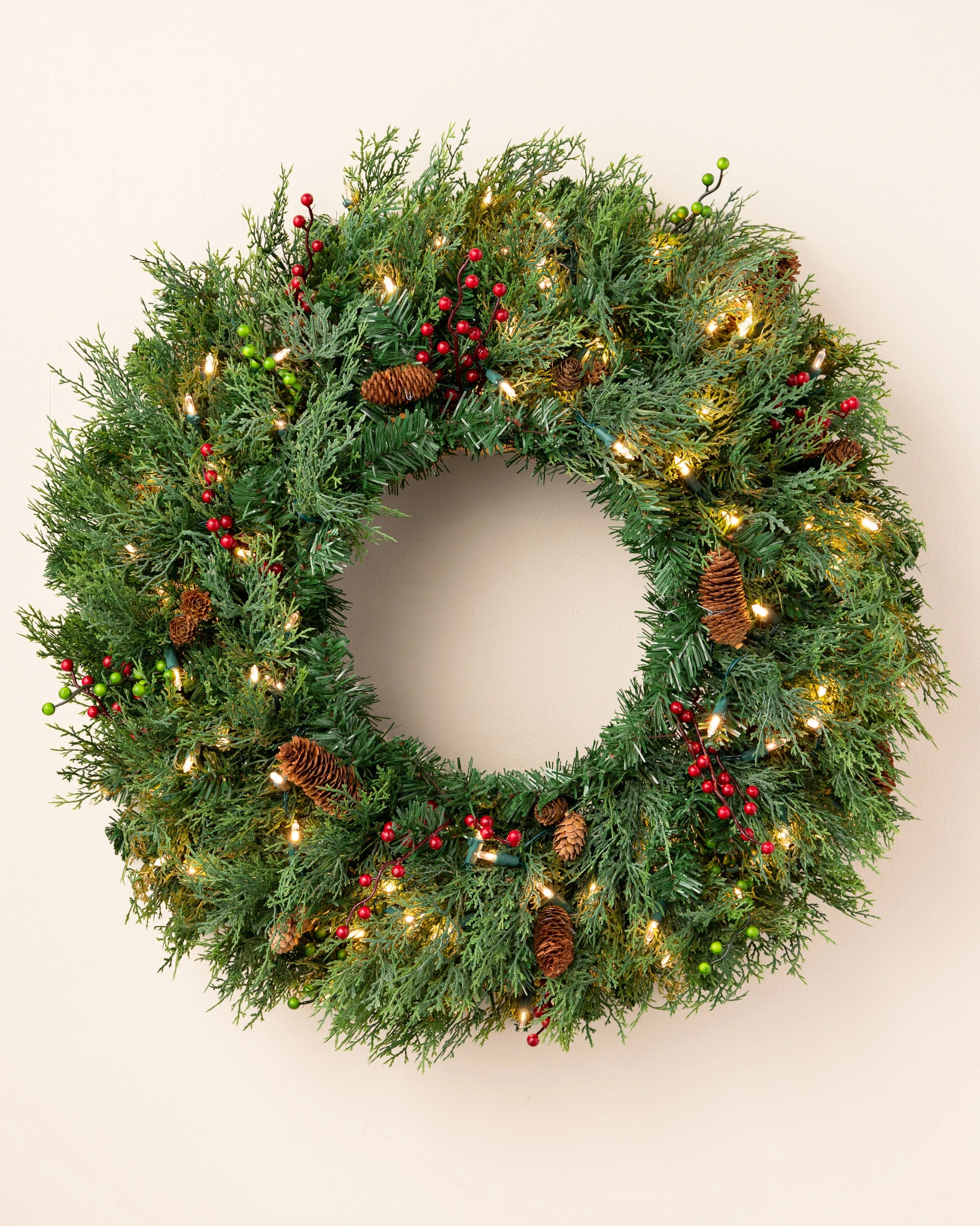 Outdoor Beacon Hill Cypress Wreath