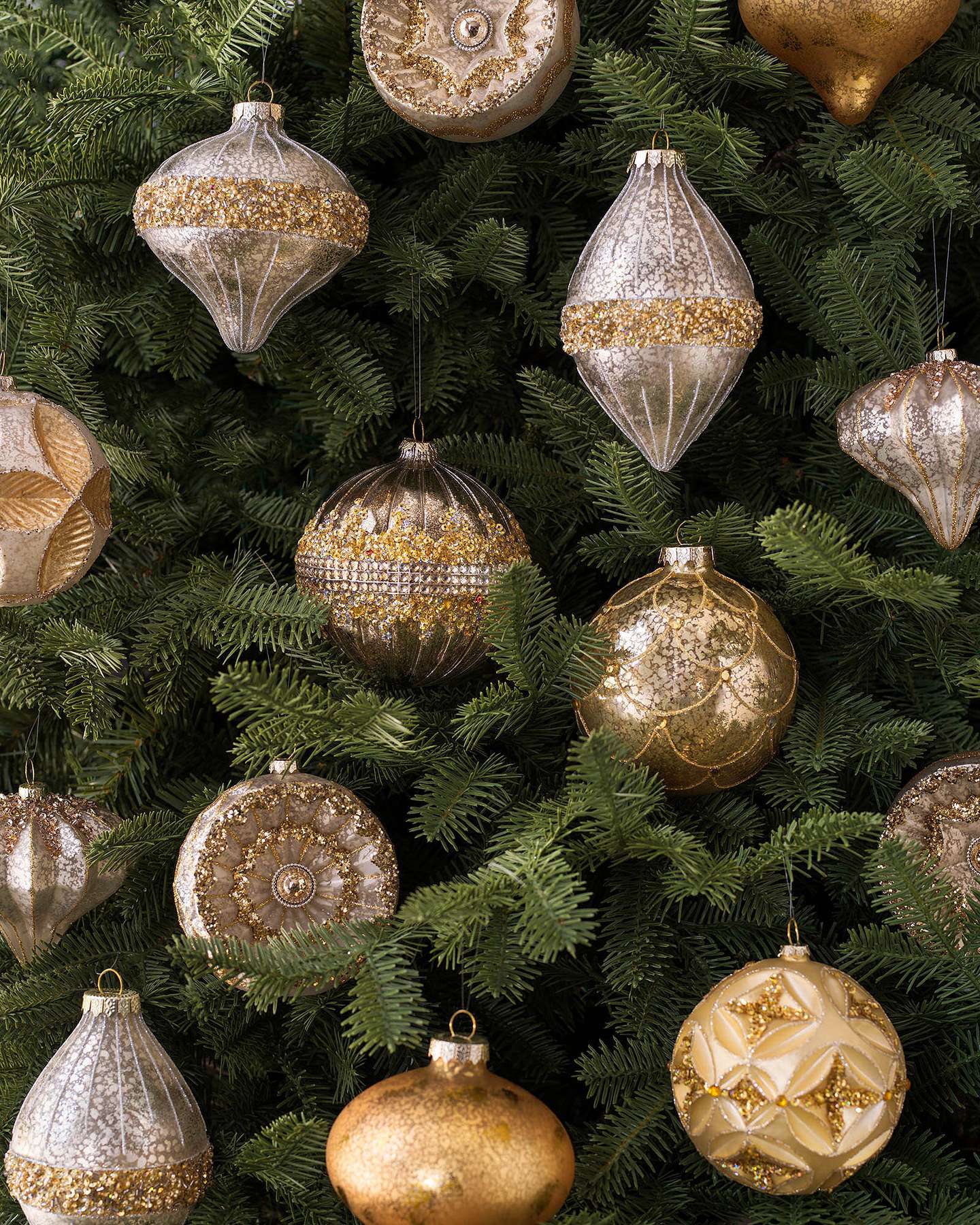 Balsam Hill Boules de Noël en verre argent et or
