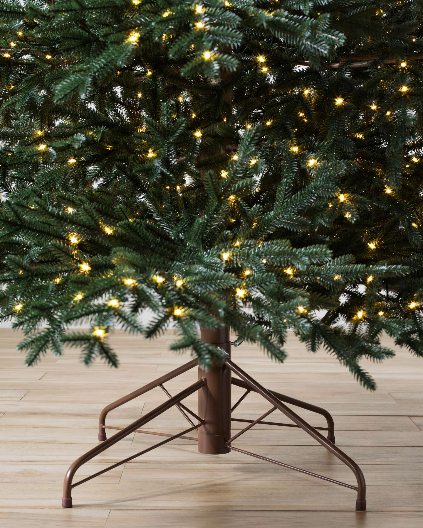 Balsam Hill Bio Aspen Silver Fir Artificial Christmas Tree Stand