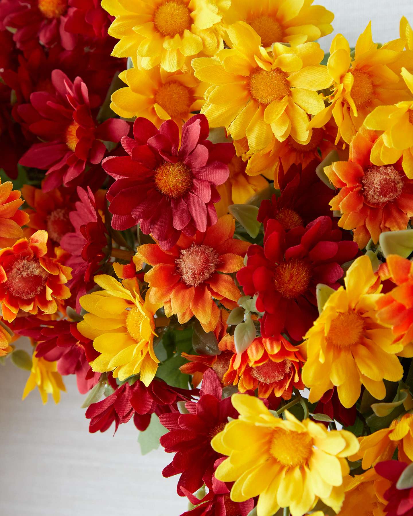 Balsam Hill Outdoor Sunset Mums Wreath 26-Inch Closeup with Mums