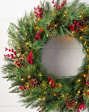 Outdoor Red Berry Pine Wreath Outdoor Red Berry Pine Wreath