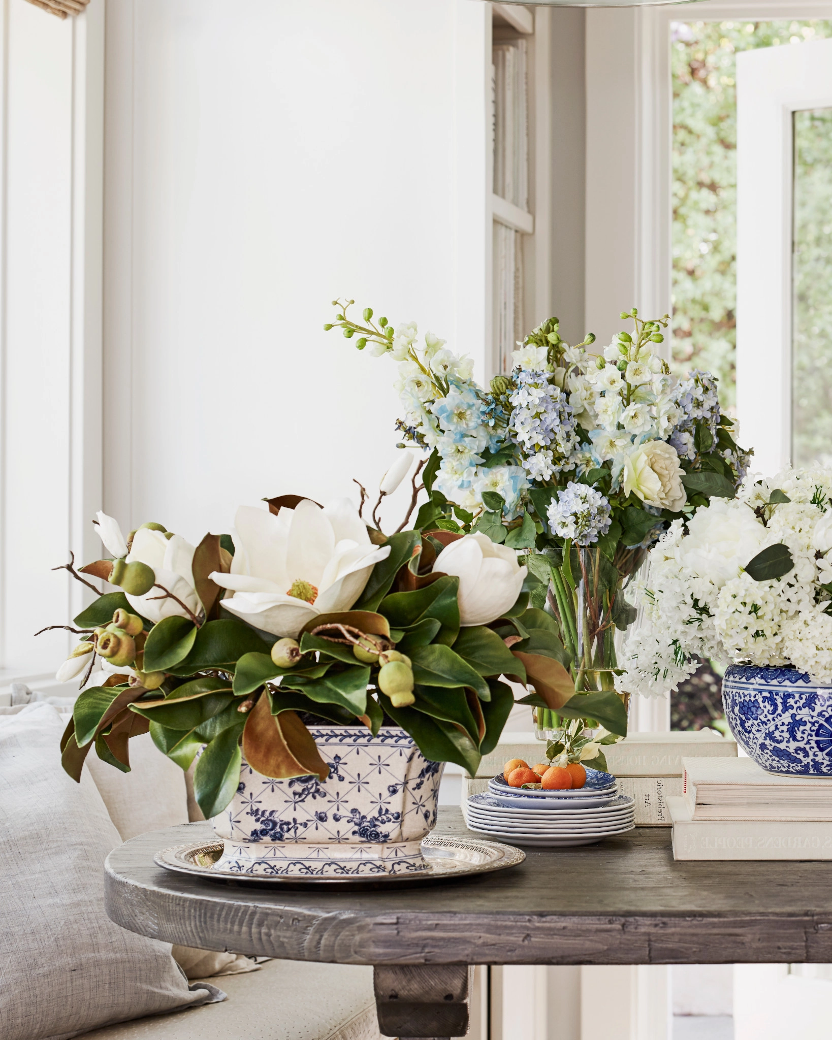 Magnolia Flowers Home Interior